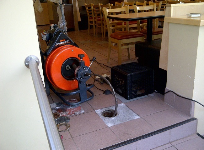 Th&ocirc;ng cống nghẹt quận T&acirc;n Ph&uacute; chất lượng