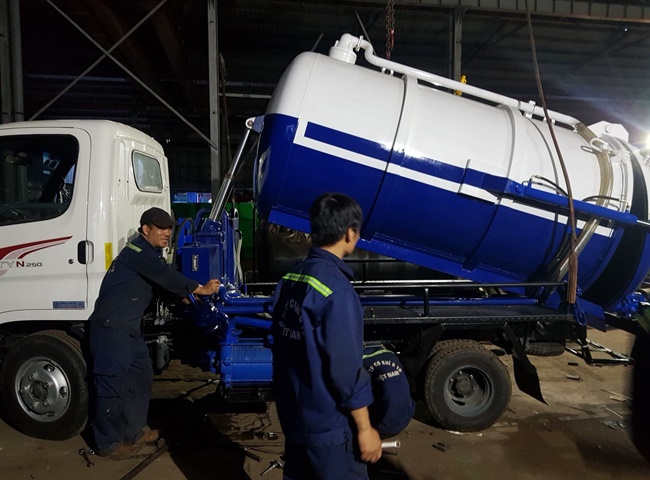 C&ocirc;ng ty r&uacute;t hầm cầu quận B&igrave;nh Thạnh Vạn Ph&aacute;t xứng đ&aacute;ng để trải nghiệm
